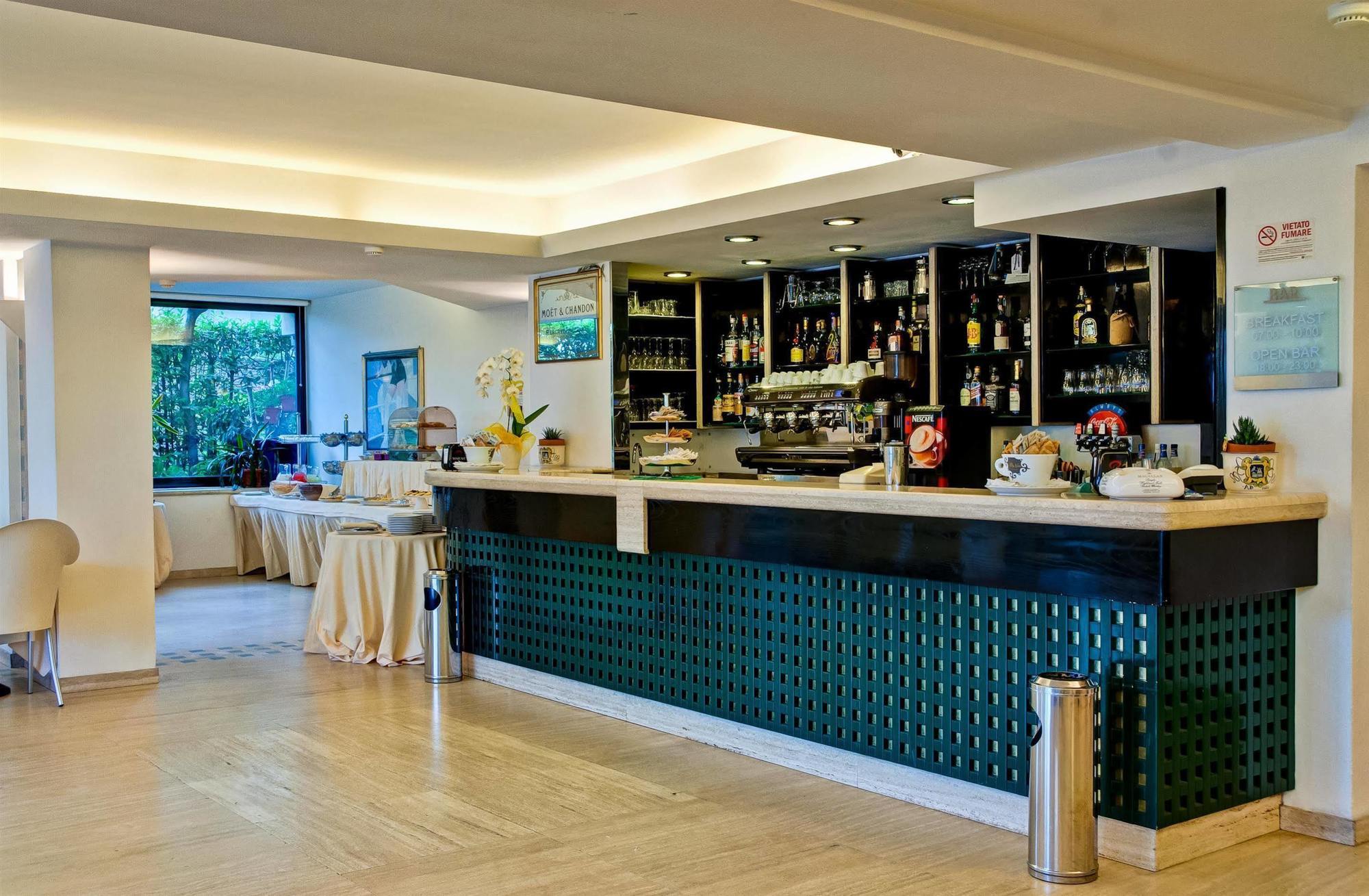 Hotel Europa Beach Village Giulianova Dış mekan fotoğraf