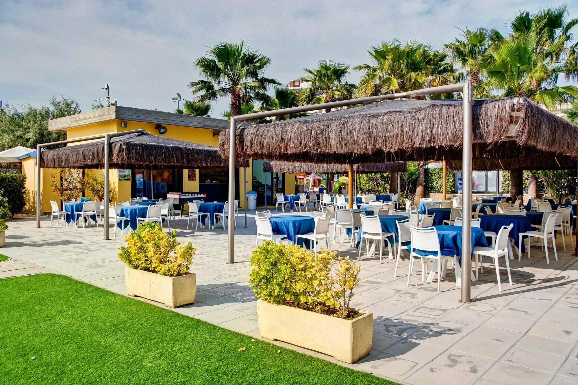 Hotel Europa Beach Village Giulianova Dış mekan fotoğraf